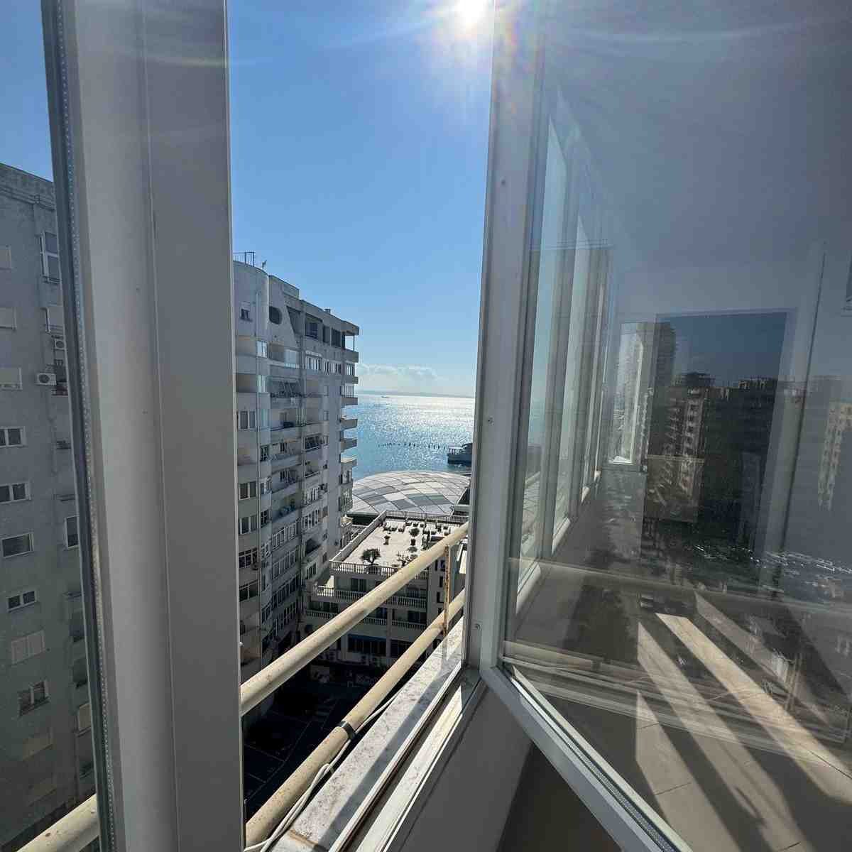 Luxury Seaview 1+1, 80m², Durrës (1st Line)